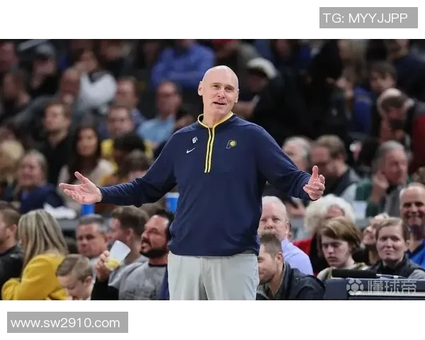 被拦截逮捕!卡莱尔:卡姆-琼斯只得了张超速罚单 他急着去训练 被拦截逮捕!卡莱尔:卡姆-琼斯只得了张超速罚单 他急着去训练