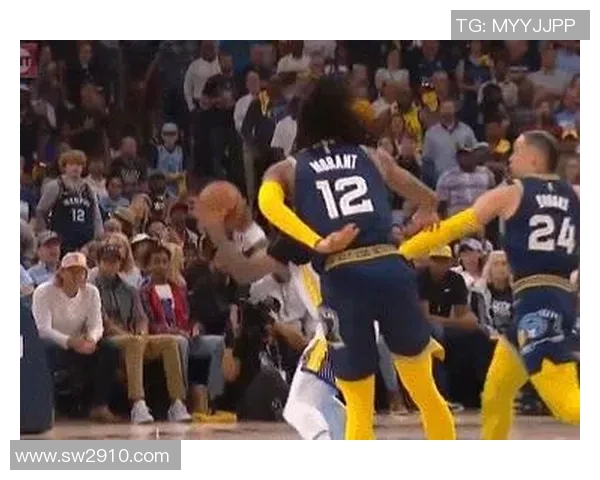 科尔谈追梦被驱逐：这也太轻易就吹了 上1场狄龙蓄意伤库里却没事